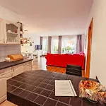 Urlaubsmagie - Wildblume - Terrasse, Grill & Saisonaler Pool Daire *