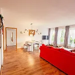 Urlaubsmagie - Wildblume - Terrasse, Grill & Saisonaler Pool Daire Lichtenhain (Sebnitz)