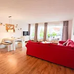 Urlaubsmagie - Wildblume - Terrasse, Grill & Saisonaler Pool * Lichtenhain (Sebnitz)
