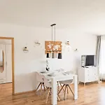 W4 - Urlaubsmagie- Pool, Terrasse, Barbecue Apartment Lichtenhain (Sebnitz)