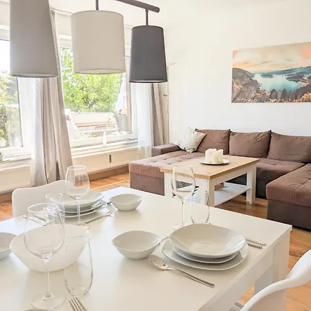 W4 - Urlaubsmagie- Pool, Terrasse, Barbecue Apartment *