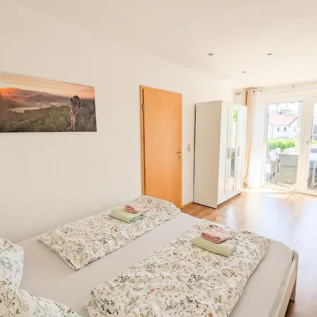 W4 - Urlaubsmagie- Pool, Terrasse, Barbecue Apartment Lichtenhain (Sebnitz)