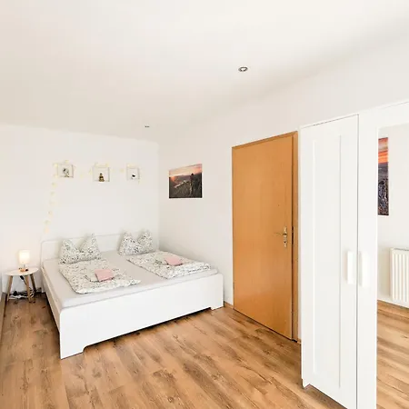 Apartamento Urlaubsmagie - Wildblume - Terrasse, Grill & Saisonaler Pool *